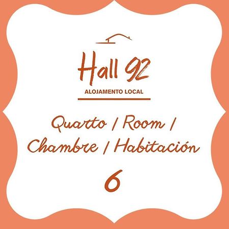 Hall 92 Quartos Com Wc Em Moradia Com Piscina A-Das-Lebres Loures Eksteriør bilde